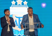 La Justicia de los EEUU incautó los teléfonos de Claudio “Chiqui” Tapia y otros dirigentes de la AFA antes del regreso de la Selección: fueron citados a declarar